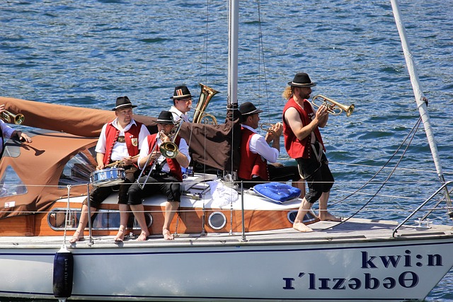 垃圾山的背 垃圾山的背