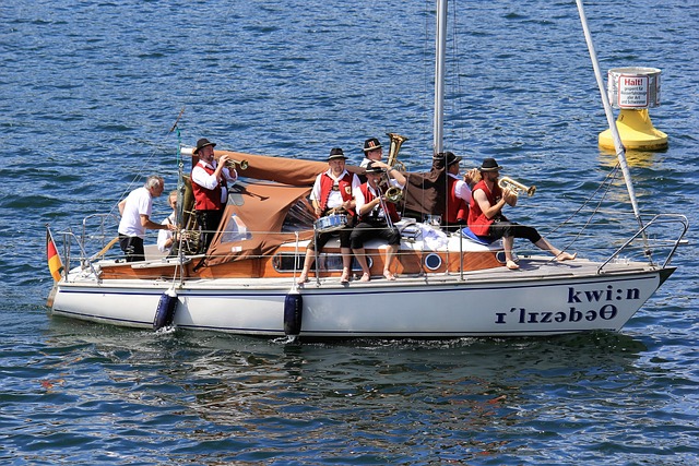 角逐季后赛 角逐季后赛